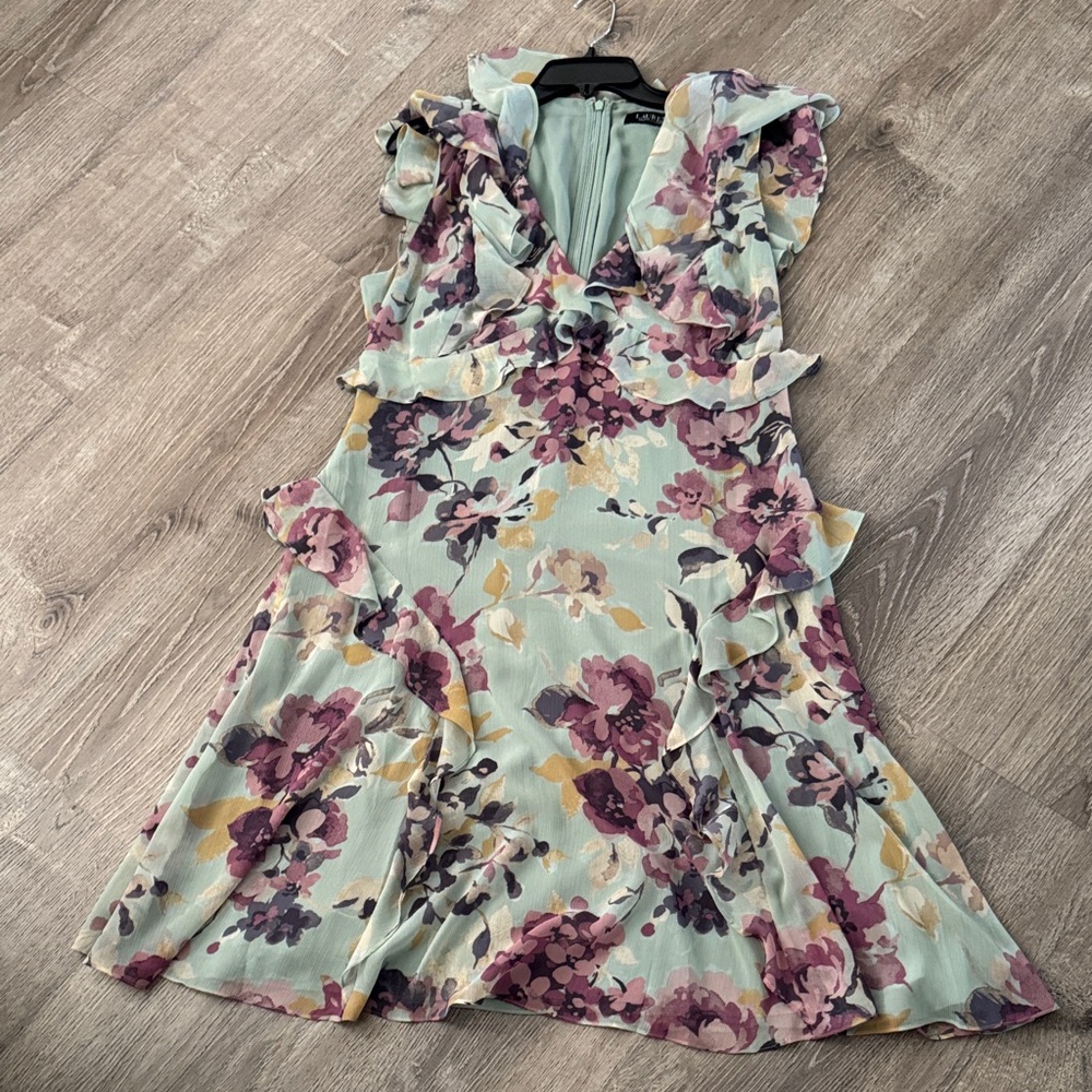 Ralph Lauren Floral Ruffle Midi Dress in Sage Green - Picture 4 of 7